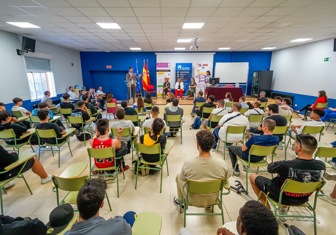 Un instituto de Torrejón incorpora el Aula Profesional de Emprendimiento, un proyecto pionero en el Corredor del Henares