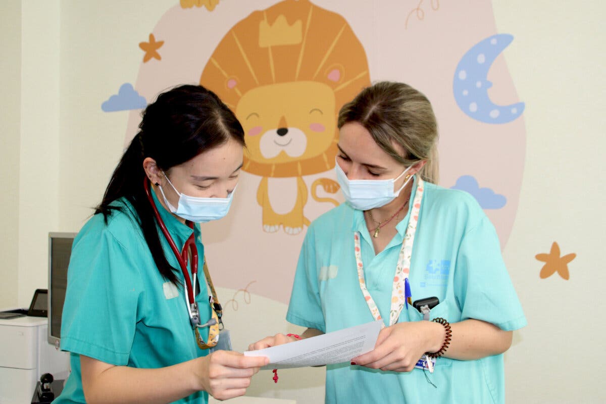 Pediatras del Hospital de Torrejón explican las claves de la alimentación para la vuelta al cole