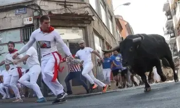 Sexto encierro de las Fiestas de Sanse, rápido y con cinco asistencias por caídas