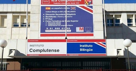Los alumnos del IES Complutense de Alcalá de Henares siguen reubicados en otros centros tras los destrozo provocados por la DANA en su instituto