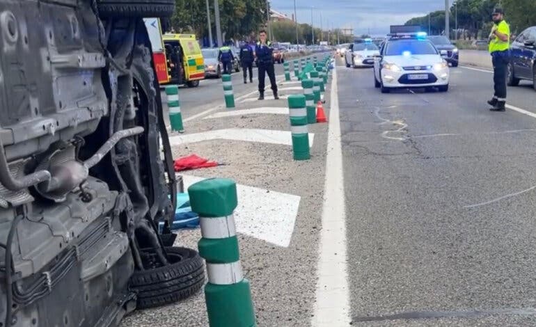 Dos mujeres heridas, una grave, tras dar varias vueltas de campana su coche en la M-503, en Pozuelo de Alarcón
