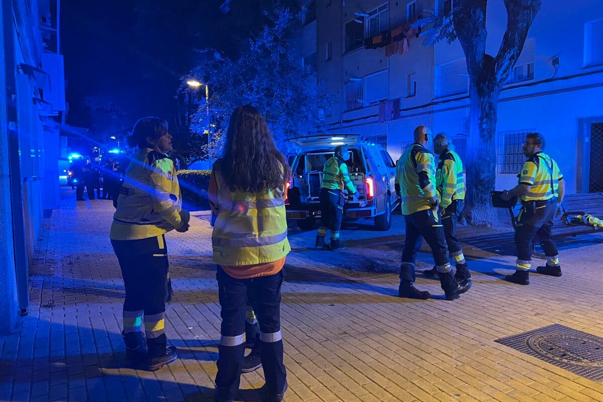 Muere una mujer de unos 30 años apuñalada en Villaverde