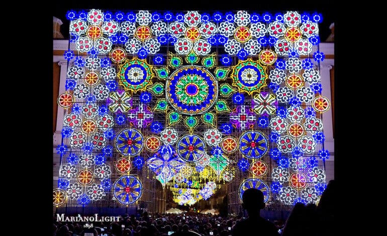 La Puerta Mágica de Torrejón de Ardoz estrena diseño y espectáculo estas Navidades 