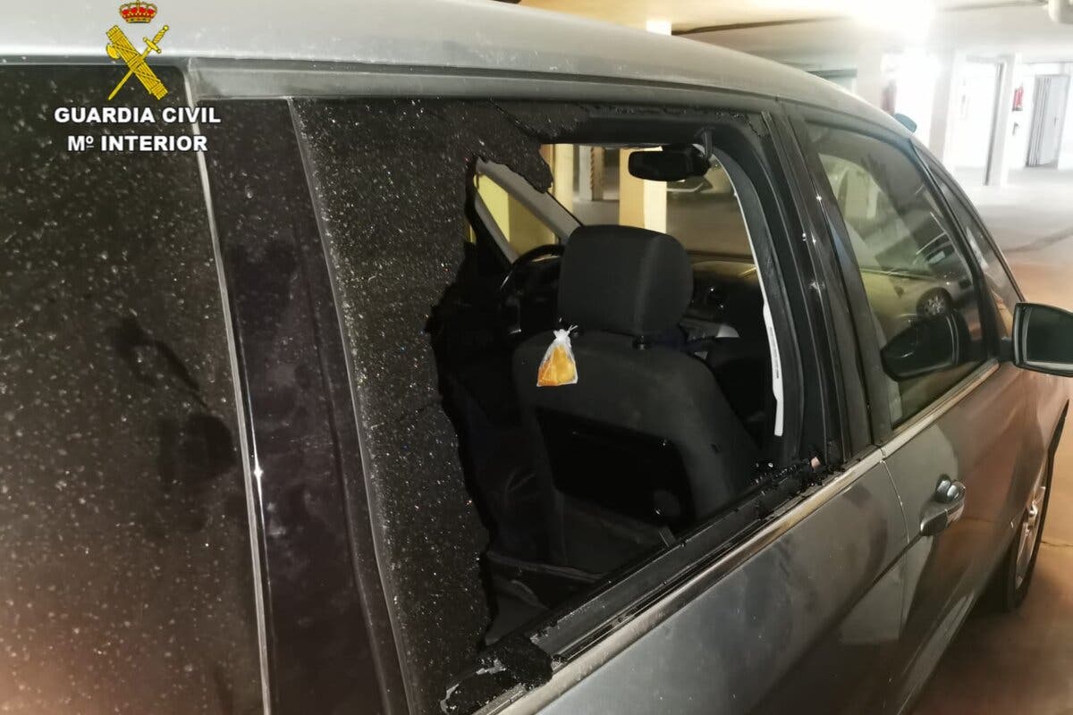 Detenido en Azuqueca con marroquí con numerosos antecedentes por robos en el interior de vehículos