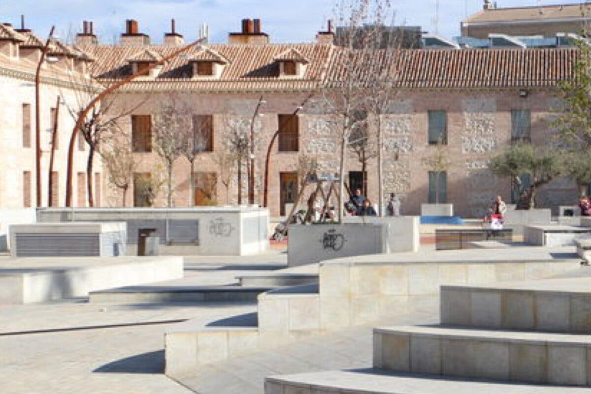 San Fernando de Henares pone fin al conflicto de Plaza de España comprando los bienes e inmuebles