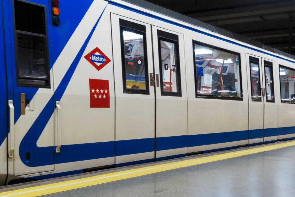 Apuñalan a un menor de 14 años en el Metro de Madrid