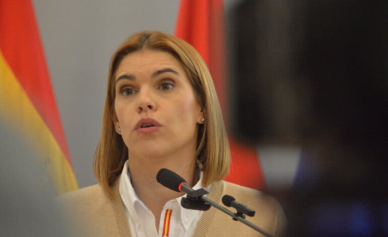 Alcalá de Henares pedirá hoy al ministro un plan de convivencia y seguridad ante la llegada de 450 inmigrantes