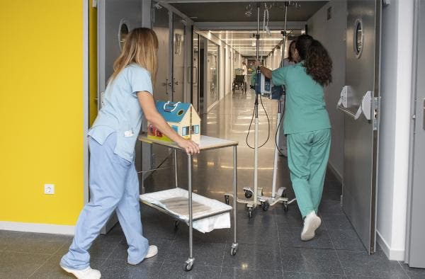 El Hospital de Guadalajara completa el traslado de hospitalización de Pediatría al nuevo edificio