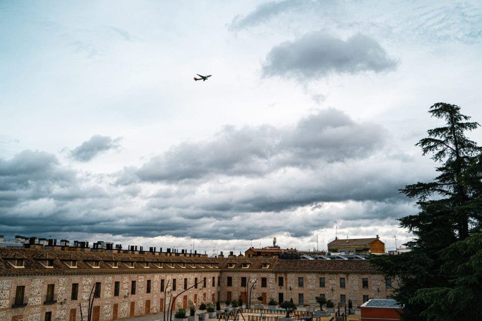 San Fernando de Henares solicita una reunión urgente con AENA por el incremento del paso de aviones