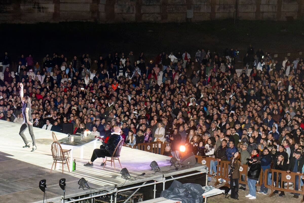 Miles de personas se rinden ante Don Juan en Alcalá: este domingo, segunda función