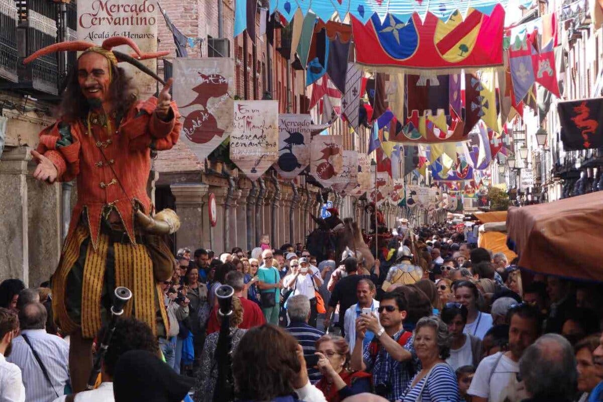 Alcalá de Henares: Restricciones de tráfico y estacionamiento durante el Mercado Cervantino