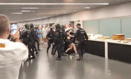 Detenidos seis aficionados del Feyenoord por altercados en el interior del Metropolitano