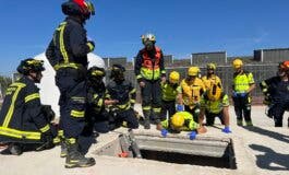Rescatan a un trabajador que cayó a un pozo en Valdemingómez