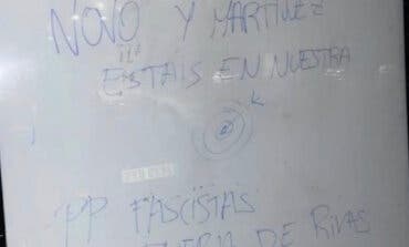 El PP de Rivas denuncia la aparición de pintadas contra su portavoz cerca de su casa: «Estáis en nuestra diana»