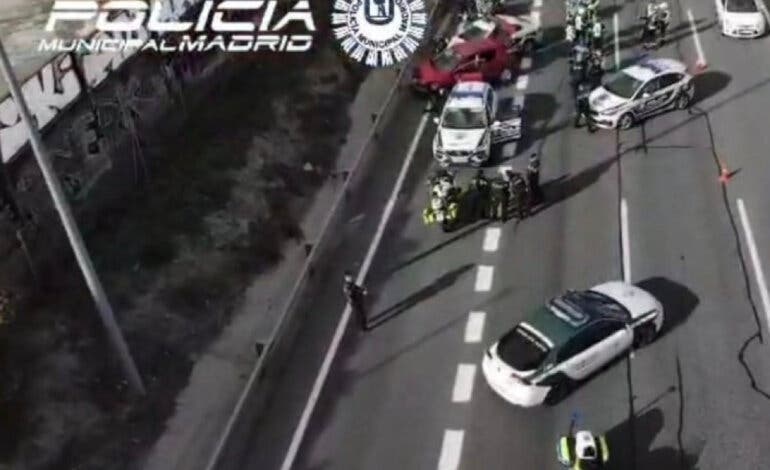 Detenido un conductor drogado que embistió a la Policía durante una persecución de película en Madrid 
