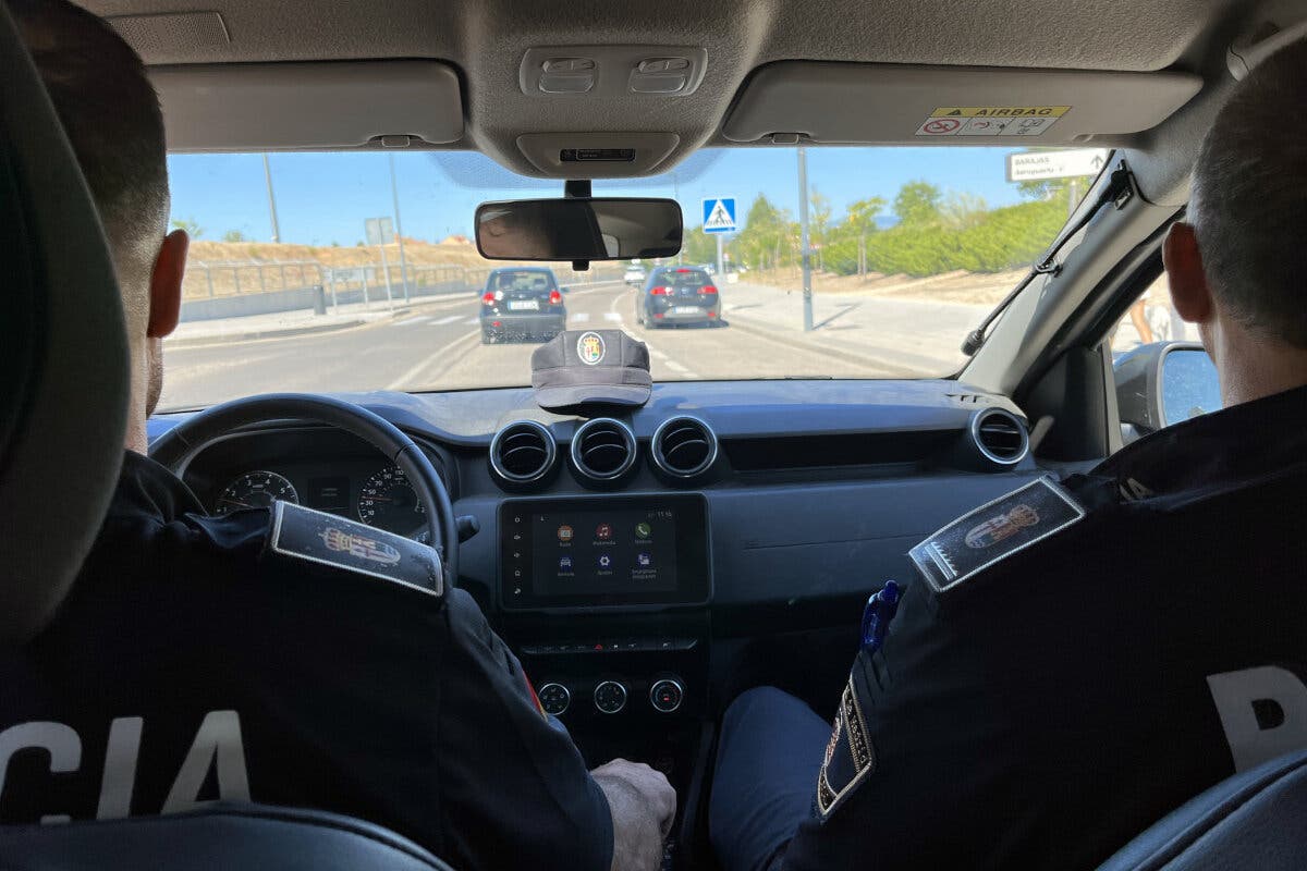 La Policía de Paracuellos inicia una campaña de control de venta de bebidas alcohólicas a menores en establecimientos de la localidad