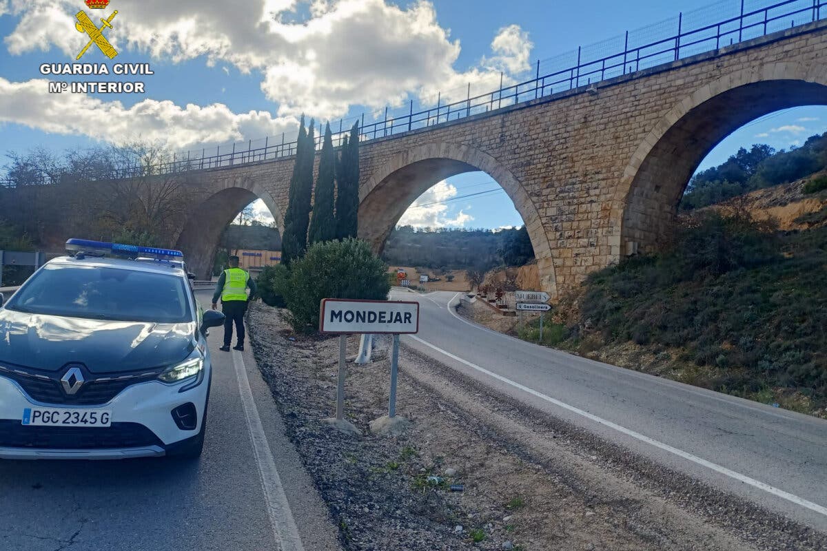 Detenido tras intentar robar en una vivienda de Mondéjar escalando por el tejado