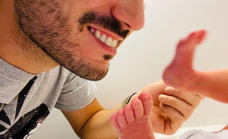 El alcalde de Torrejón acaba de ser padre de una niña