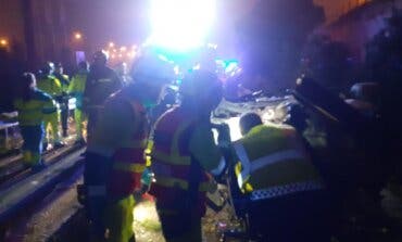 Muere un joven de 26 años al chocar su coche contra unos árboles y salir despedido en Leganés