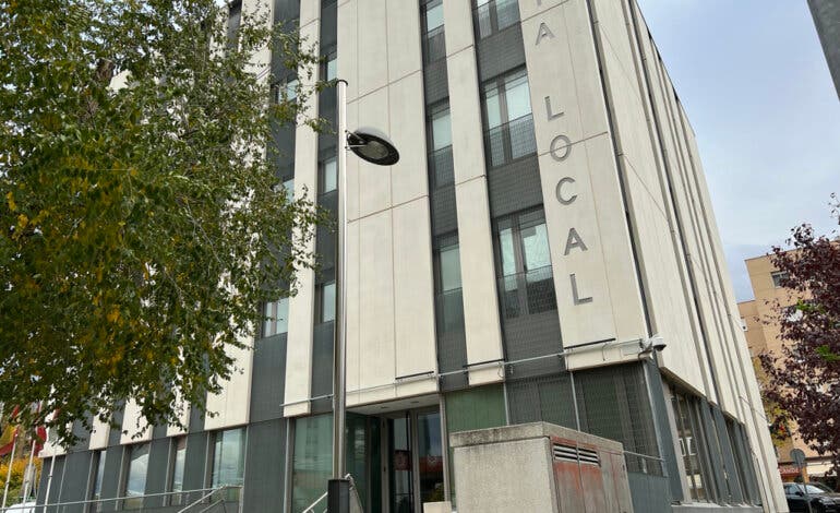 Cinco detenidos en Coslada, tres de ellos menores, por robos con violencia e intimidación