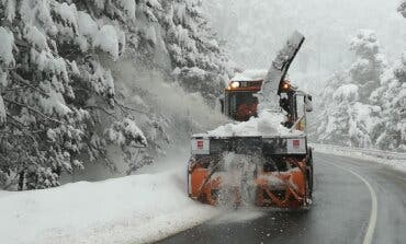 La Comunidad de Madrid presenta el dispositivo para hacer frente a posibles nevadas 
