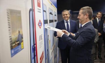 Vuelve Libros a la Calle con 7.200 vinilos con fragmentos literarios en Metro y autobuses  