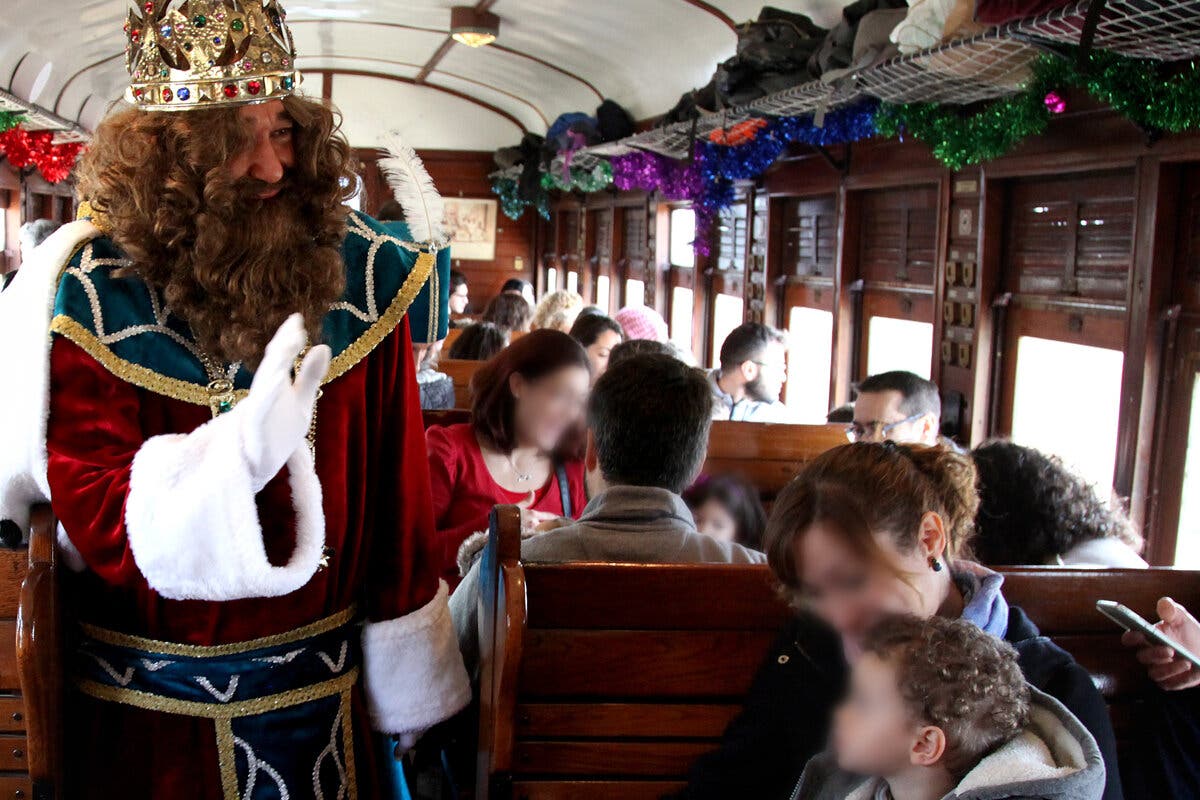 Hadas, duendes, pajes reales… Vuelve a Madrid el Tren de la Navidad