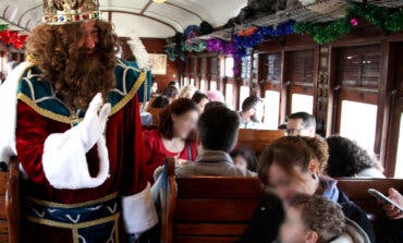 Hadas, duendes, pajes reales… Vuelve a Madrid el Tren de la Navidad