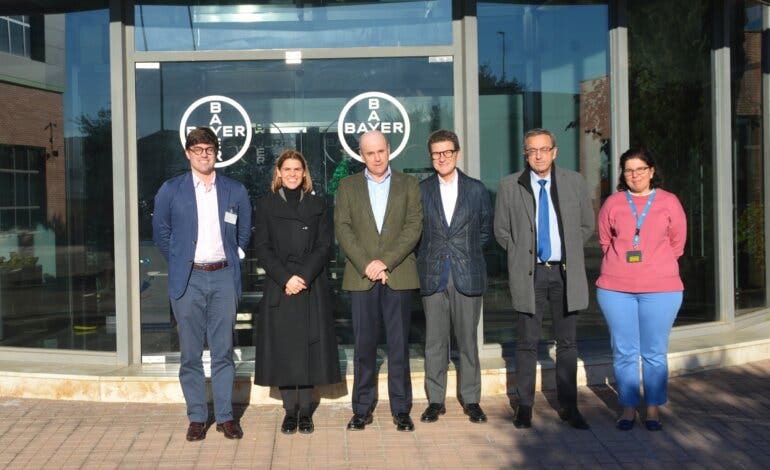 Bayer sigue apostando por Alcalá de Henares donde da empleo a 470 personas