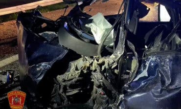 Un muerto, cinco heridos y seis coches afectados por un kamikaze en la A-5