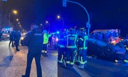 Muere una joven de 19 años tras una colisión entre un turismo y un VTC en Usera