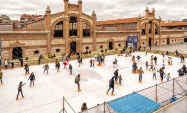 La tradicional pista de hielo de Matadero Madrid abre sus puertas este miércoles