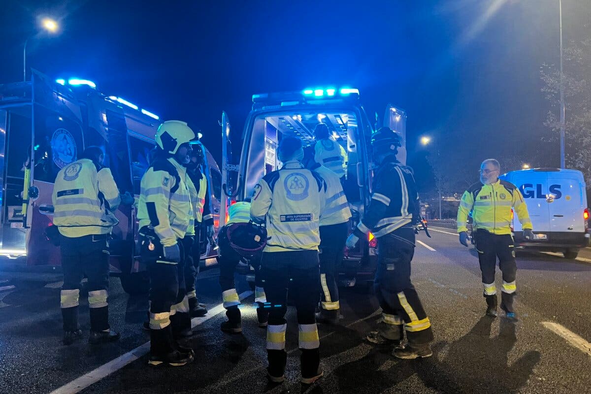 Muy grave un motorista en un accidente en la A-2 que ha provocado importantes retenciones 