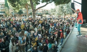 Campanadas infantiles y gran fiesta de Nochevieja con orquesta y discomóvil en Azuqueca