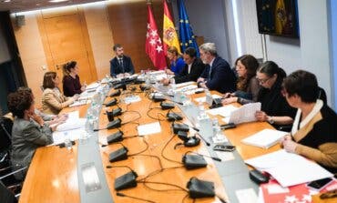 El Gobierno de Ayuso dará una ayuda de 16.800 euros a huérfanos de víctimas de violencia machista