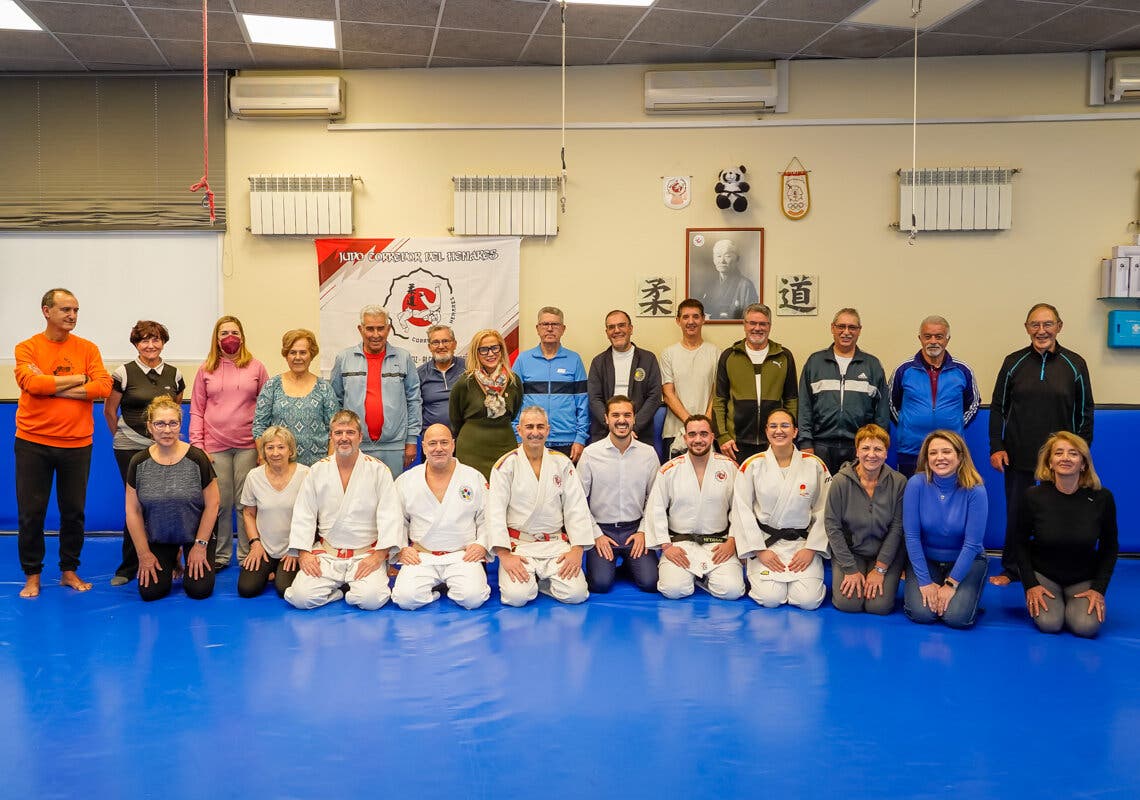 Torrejón de Ardoz pone en marcha un innovador proyecto de clases de judo para personas mayores