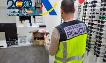 Intervenidas en una cadena de ópticas en Madrid y otras provincias decenas de gafas Ray-Ban falsificadas 