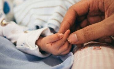 Erik y Rubén, primeros bebés nacidos en Madrid en 2024: ambos llegaron al mundo a las 00:14 horas