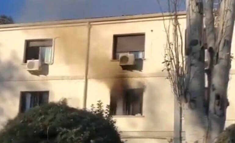 Tres heridos por un incendio en el centro de menas de Hortaleza tras una pelea entre internos