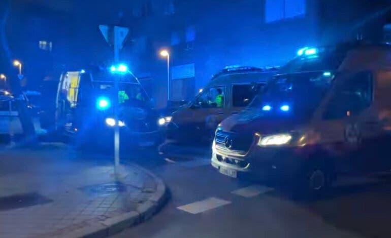 Buscan a dos personas por matar a tiros a una tía del Gordo Maya en Puente de Vallecas