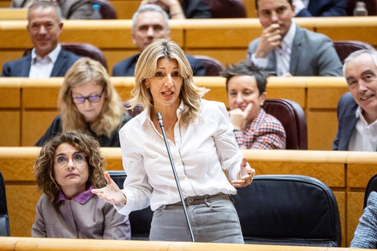 El Gobierno subirá el salario mínimo un 5% en 2024 tras un acuerdo con los sindicatos
