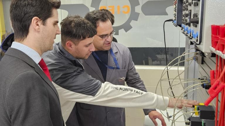Más del 70% de los alumnos de FP en la Comunidad de Madrid encuentra empleo el primer año tras finalizar sus estudios