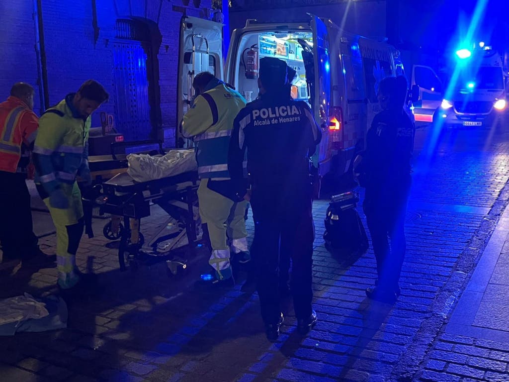 Un hombre apuñala a su compañero de piso en Alcalá de Henares