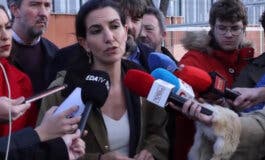 Monasterio pide a Ayuso «fletar autobuses» para los inmigrantes de Alcalá y «llevárselos a Sánchez»