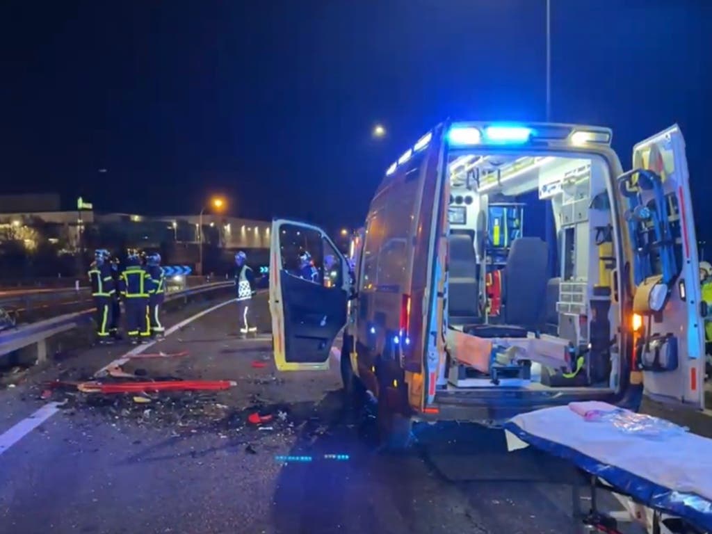 Arganda decreta tres días de luto por los vecinos fallecidos en el accidente de la A-3