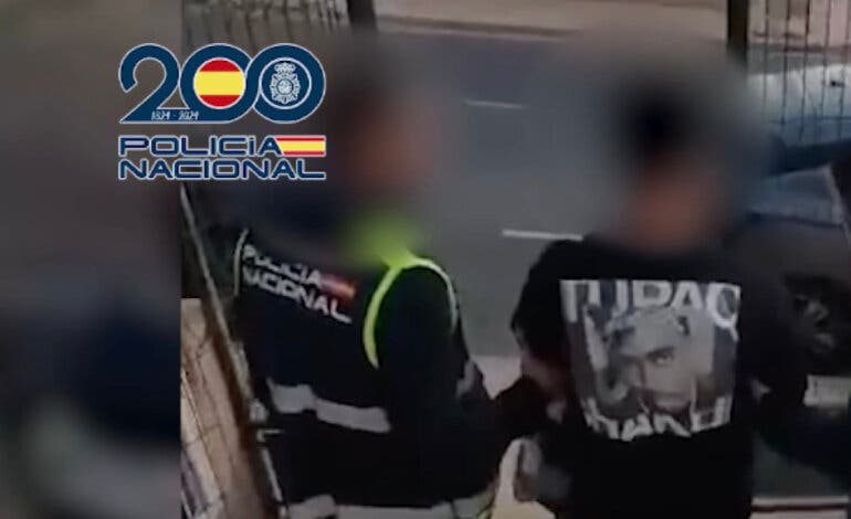 Detenidos un padre y un hijo por matar a un hombre a tiros tras una reyerta entre clanes en Pan Bendito  