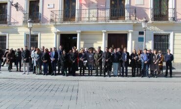 El Corredor del Henares rinde homenaje a los guardias civiles asesinados en Barbate 
