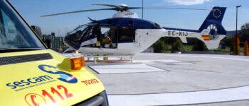 Dos heridos graves en un accidente entre un turismo y un camión en la A-2