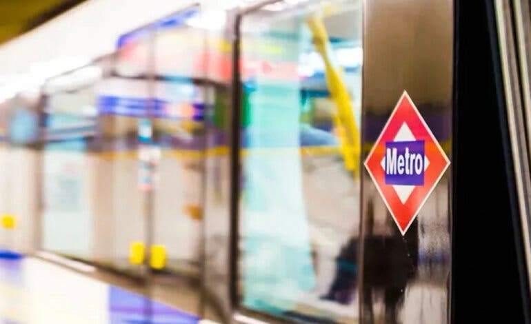 Cortada la línea 9 de Metro entre Rivas Futura y Valdebernardo por «causas técnicas»
