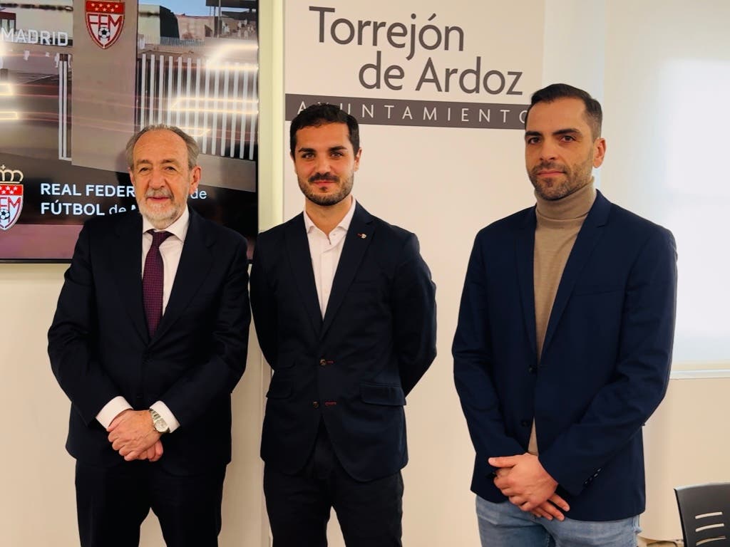 Torrejón presenta la nueva Ciudad Deportiva de la RFFM: «Es un orgullo y un éxito para nuestra ciudad»